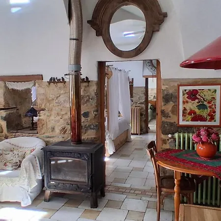 Apartmán La Chouette, Piscine, Jardin , Parking, Wifi